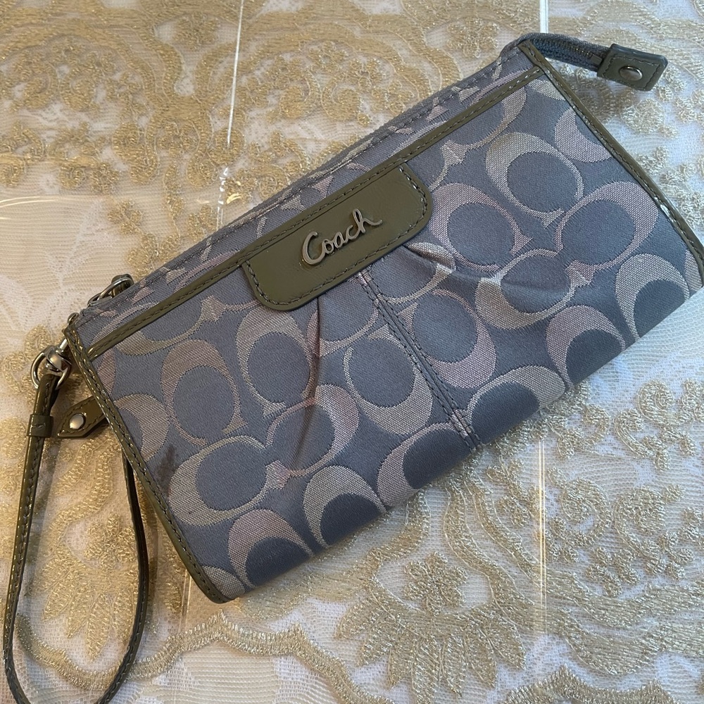 Small Coach Wristlet